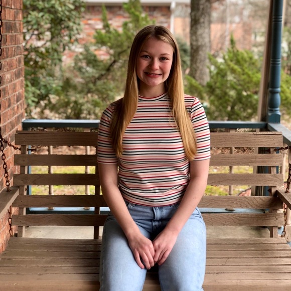 Meet your Posher, Ali - Picture 3 of 5